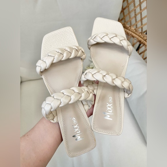 NWB Boho Cottagecore Beige Braided Sandal Heels - Picture 7 of 9